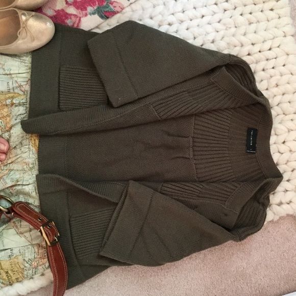Sale! The Limited Olive Wool Cardigan - Picture 3 of 4